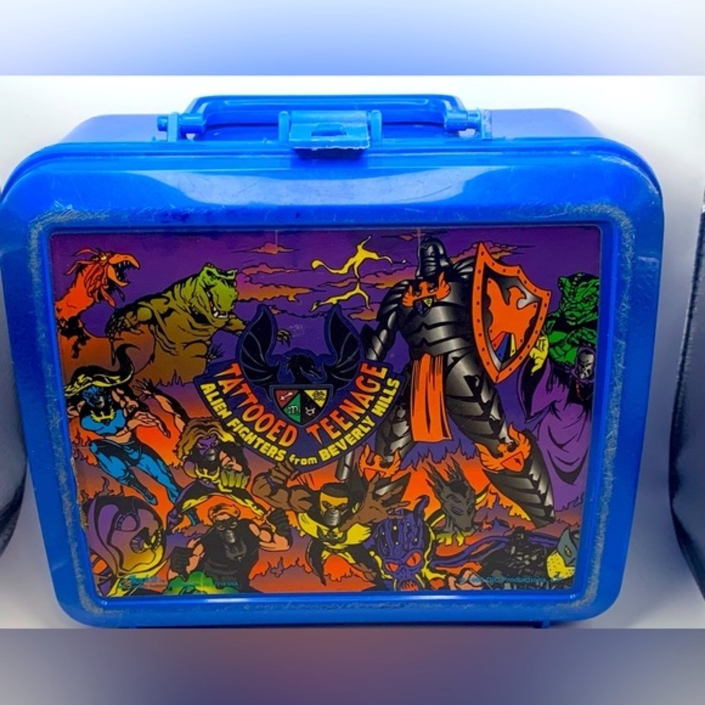 Tattooed‎ Teenage Alien Fighters From Beverly Hills Vintage Lunch Box Aladdin